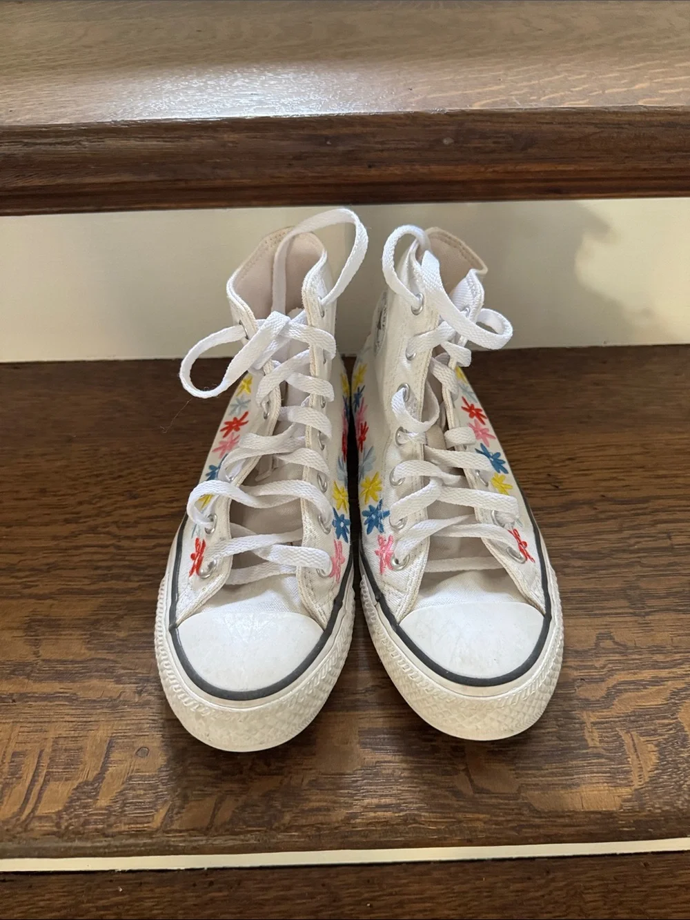 Converse Kids White High-Top Sneakers with Multicolor Flower Embroidery